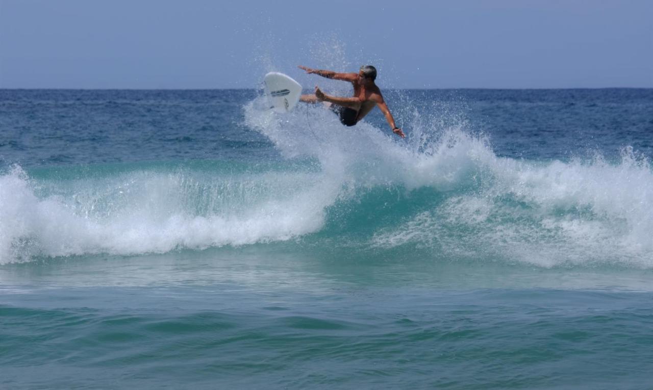 Llanes Surfcamp & Hostel 外观 照片